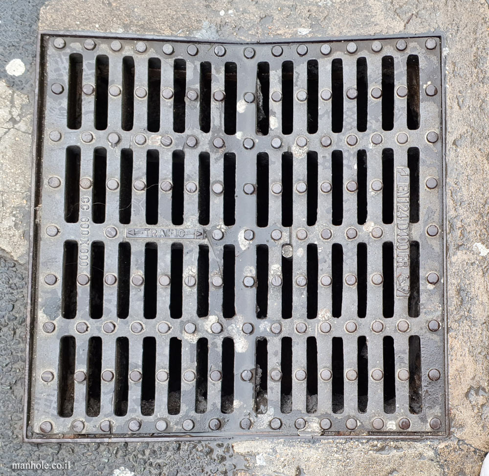 Paris - square drain cover