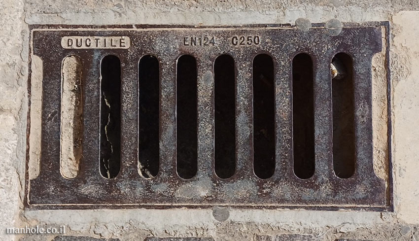 Rabat (Malta) - Sidewalk drain