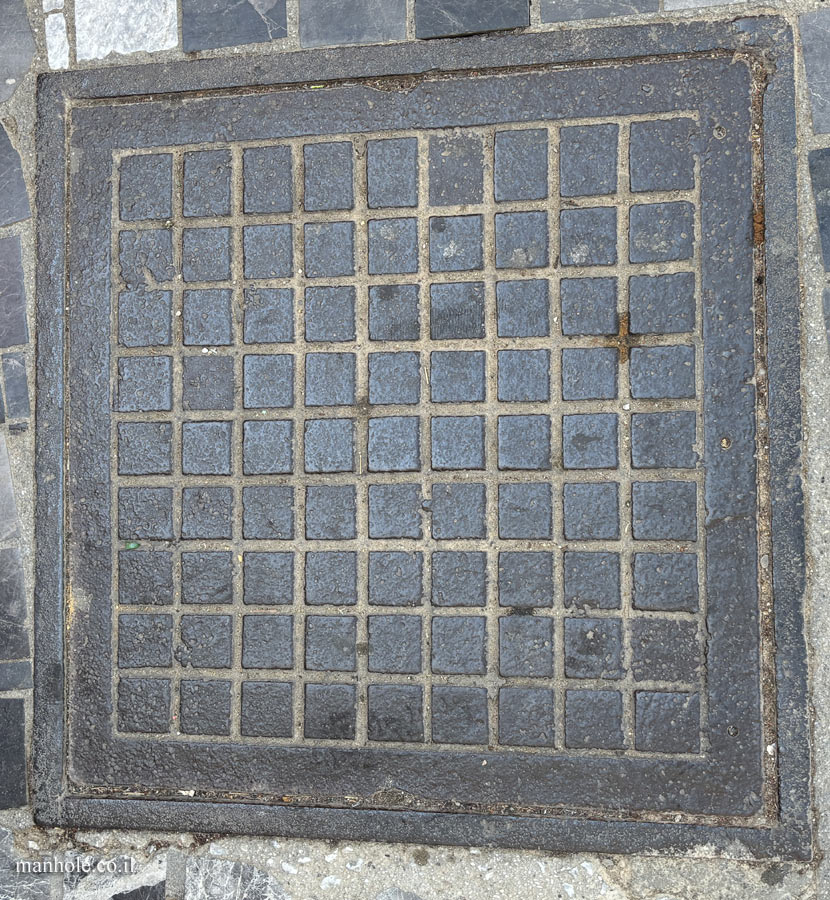 Rethymno - Cover with a background of squares