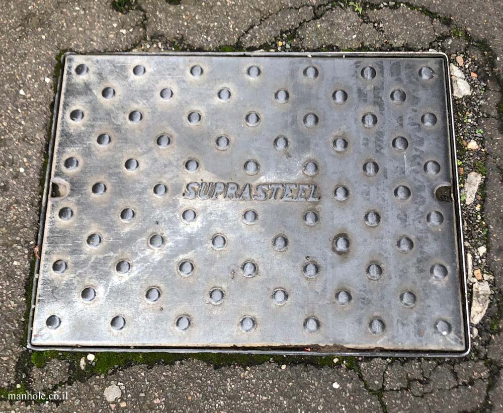 Egham - Cover with prominent points - SUPRASTEEL