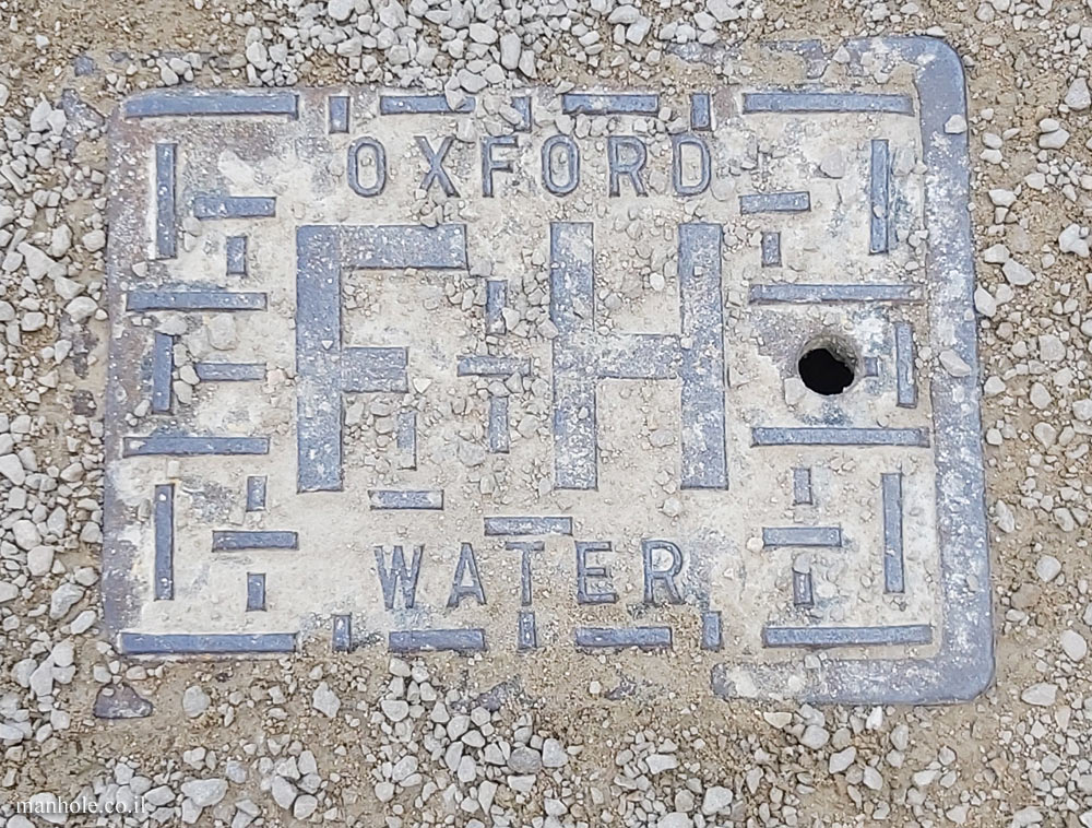 Oxford - Fire hydrant