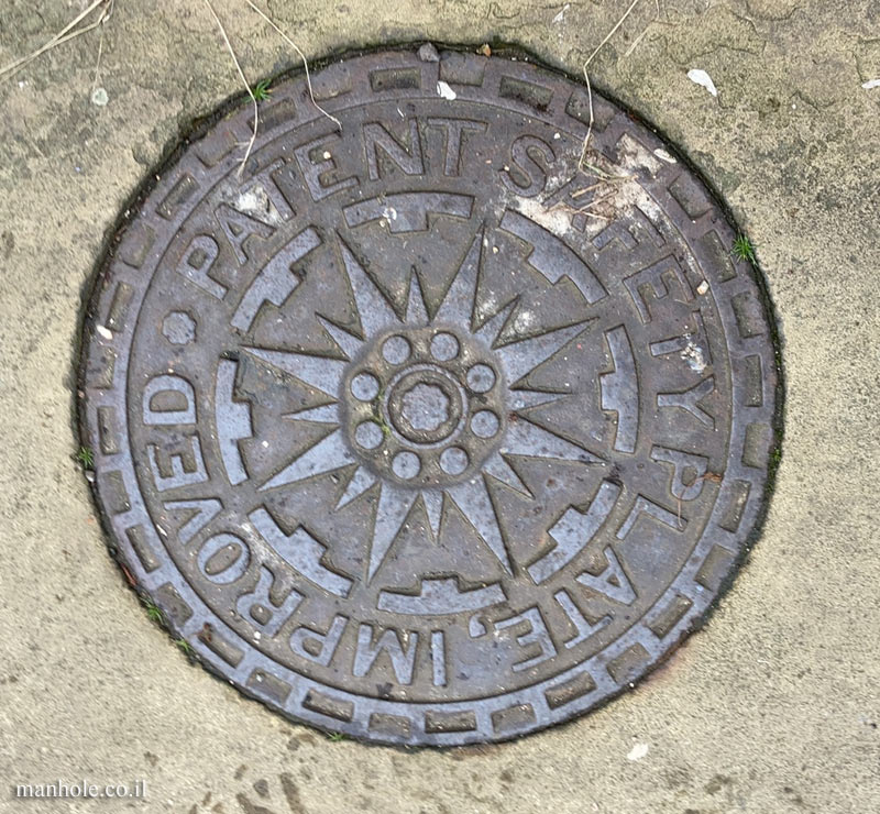 Ramsgate  - A small round lid with a star on it