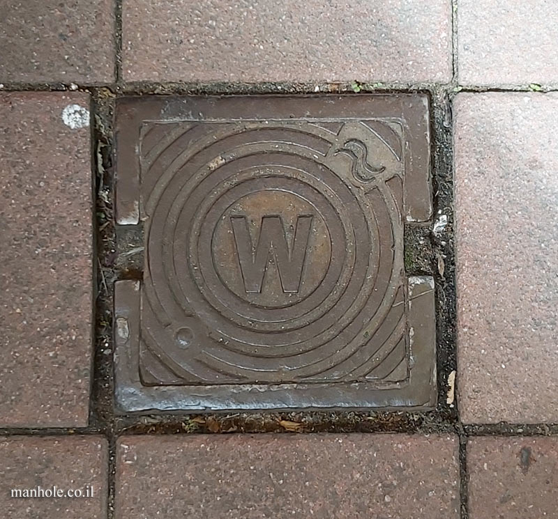 Vienna - Small square water cover (2)