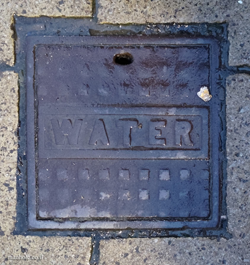 Manchester - water - square cap