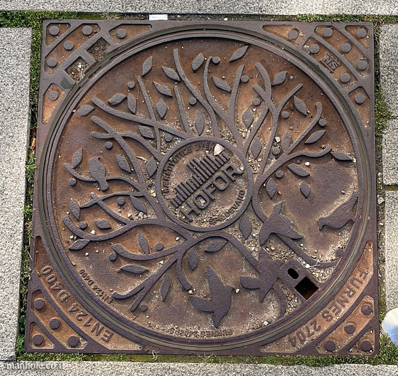 Copenhagen - Sewage - the tree of life and death and 5 birds designed by Anne Mette Dixen